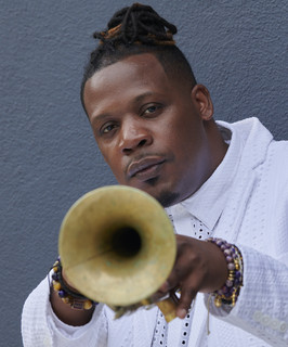 Keyon Harrold artist picture