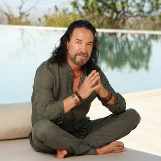Marco Antonio Solis artist picture