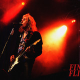 Bernie Tormé — Biography, Discography, Albums & Expert Reviews