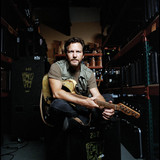 EDDIE VEDDER (エディ・ヴェダー)｜2026年 来日公演公式