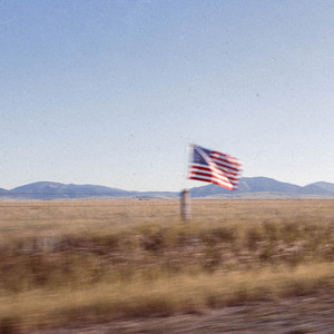 Écouter "Home Tonight" de Sam Barber