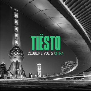 Écouter "Crazy - Tiësto's Big Room Mix" de Dzeko