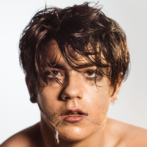 Écouter "Mind" de Declan McKenna