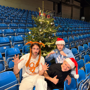 Écouter "Weihnachtslied 2024" de 01099