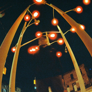 Écouter "Hypnotized" de River Tiber