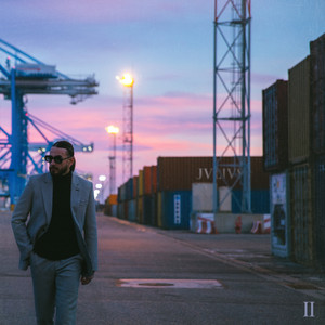 Écouter "Marché noir" de SCH