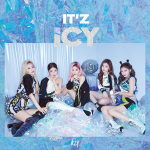 Écouter "CHERRY" de ITZY
