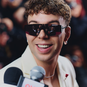 Écouter "SHIBATTO" de Quevedo