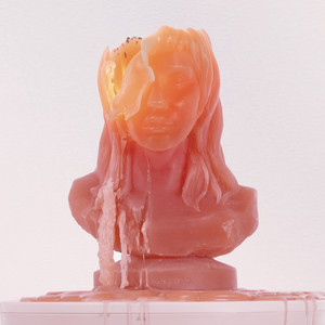 Écouter "Raising Hell" de Kesha