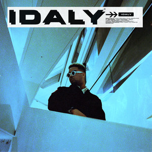 Écouter "fallin'" de Idaly