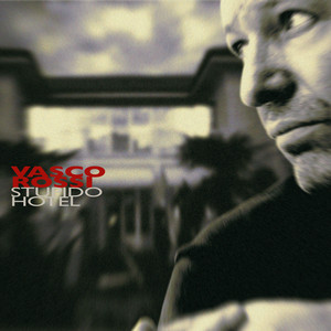 Écouter "Stupido Hotel" de Vasco Rossi