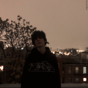 Écouter "fine" de sombr