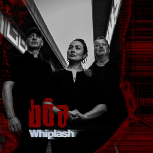 Écouter "Crawling" de BoA