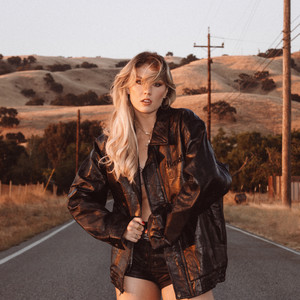 Écouter "Heartbreaker From Tennessee" de Dasha