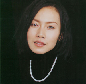 中谷美紀様 WENOD RECORDS : 中谷美紀 - MIKI [2LP] WARNER MUSIC JAPAN / HMV