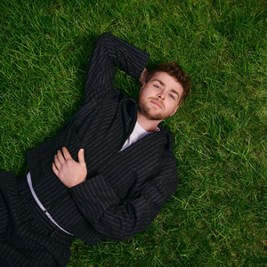 Écouter "The Outside" de Alex Warren