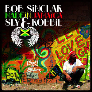 Écouter "World Hold On" de Bob Sinclar