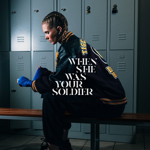 Écouter "When She Was Your Soldier" de LUNAX