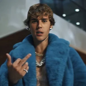 justin bieber bangers😫