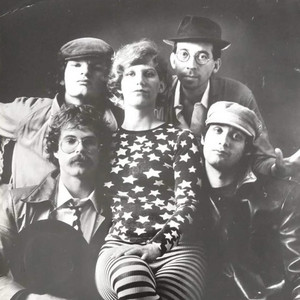 Listen to Gruppo Sportivo Songs | Spotify