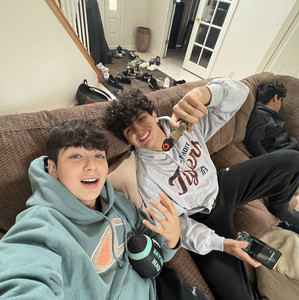Listen To While High 👽🪐🛸 Playlist By Saul Spotify 