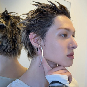 MARTIN ☆ ‘Playlist’ 🎧 — cover art