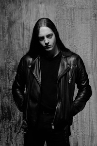Imagem de Perturbator
