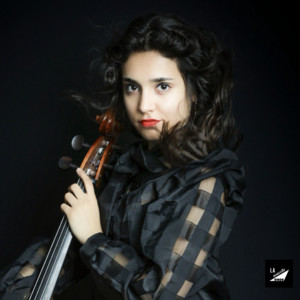 Lauréate "J'explore" 2025 : Carla Coste | Listen on Spotify, YouTube, Deezer