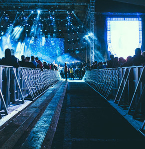 ELECTRONIC & DANCE MUSIC | 2021 cover