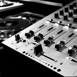 ULTIMATE OLDSKOOL DJ MIX - playlist by 𝒪𝒹𝒶 | Spotify