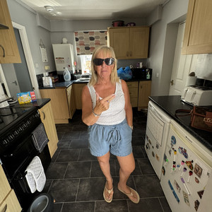 Me playlist 🫃 — cover art