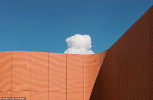 United Arab Emirates Pavilion - Milan Expo 2015 — cover art
