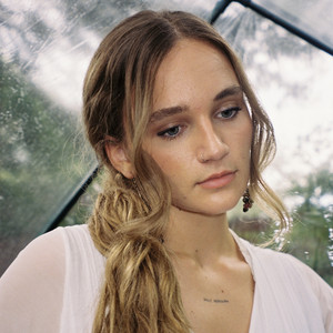 Hollyn Essentials - playlist by hollymiller15 | Spotify